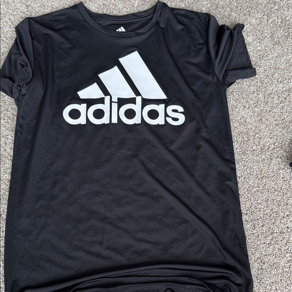 Boys L 14/16 Adidas Black Tee with White Logo
